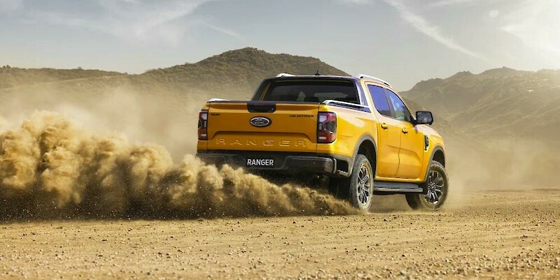 Ford Ranger a homokban