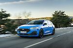 Ford Focus ST Azure halad az úton